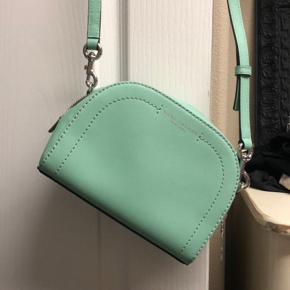 Marc Jacobs Cross Body Bag